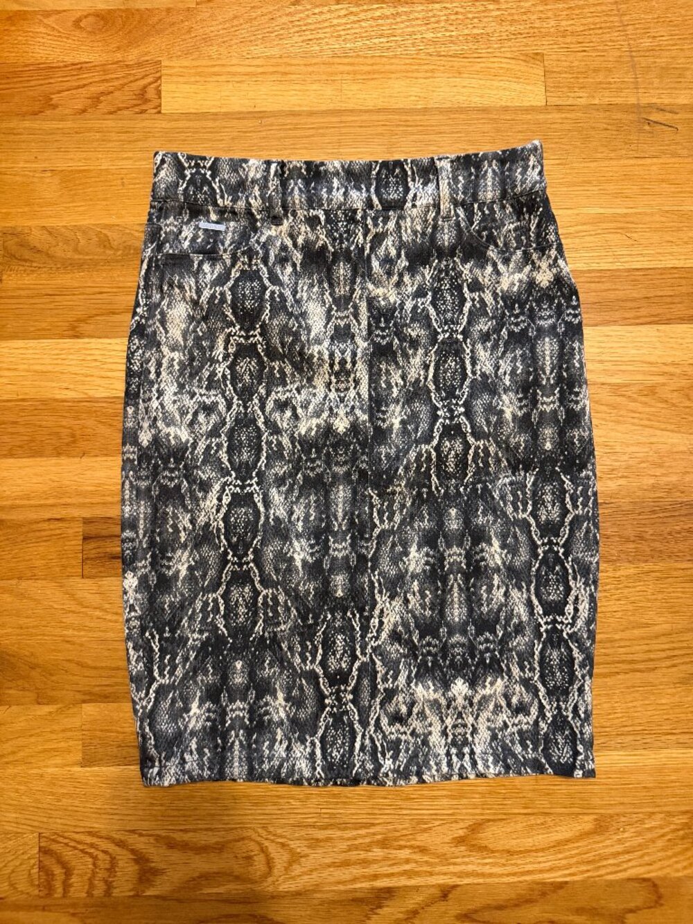 Esteez Snake Print Pencil Skirt